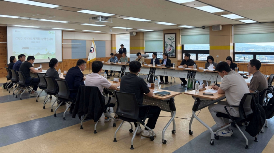 사진2.산림청은 6일 ‘국유림 자원화 상생협의체’를 구성하고 시범운영을 시작했다.jpg