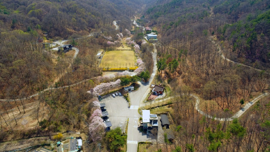 사진2.상당산성자연휴양림 항공전경.jpg