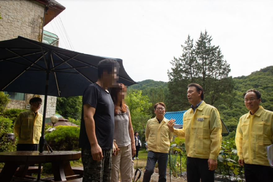 （0719）[산림녹지과]“시민 안전이 최우선”… 최현덕 남양주시장, 산사태 취약지역 긴급 점검（사진4）.jpg