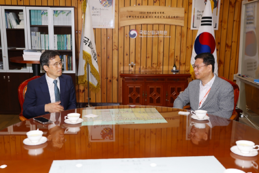 07월24일-한국섬진흥원 업무협약식-01-03.jpg
