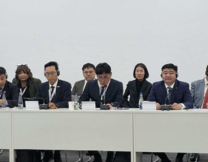 사진2.이광호 산림청 산림보호국장이 25일 몽골에서 한-몽 그린벨트사업  20년 기념행사에 참석해 발언하고 있다.jpg
