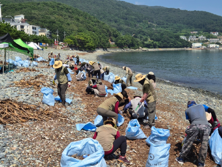 집중호우 피해 복구 활동 사진(학동해변).JPG