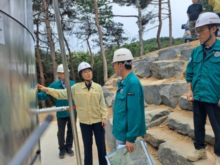 [산림청 사진뉴스] 이미라 산림청 차장 “극한 강우에 피해 없도록 임도 관리에 총력을 다할 것”