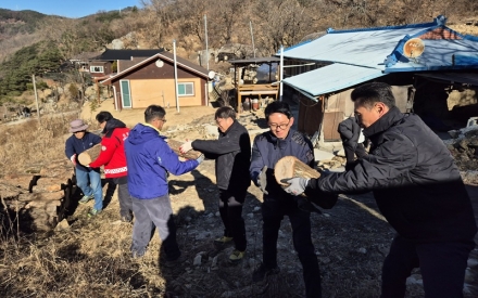 “추운 겨울, 온기를 나눕니다” 산림약용자원연구소, 지역 어르신 겨울나기 지원