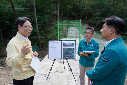박은식 산림청장, 울산 산불피해지 복구 현장 점검…장마철 2차 피해 대비