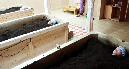 “정남진 편백숲 우드랜드 편백소금집에서 힐링 체험하세요”