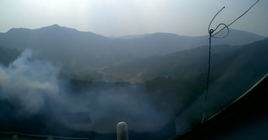 <1보> 강원 춘천시 산불발생... 산림당국 진화중