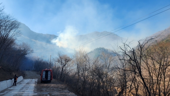 경북 영덕군 산불... 2시간 6분만에 진화 완료