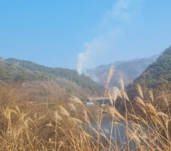 전남 곡성산불...1시간 2분 만에 진화완료