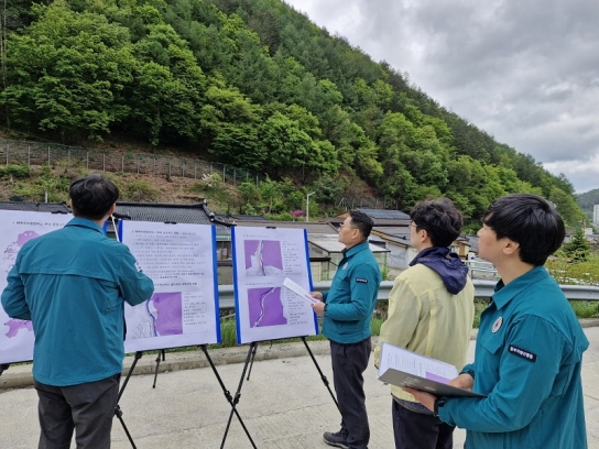 동부지방산림청장, 산사태취약 급경사지 집중 안전점검