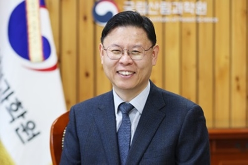 [취임사]국민과 임업인의 신뢰를 받는 국가연구기관이 되도록 최선을 다하겠습니다.