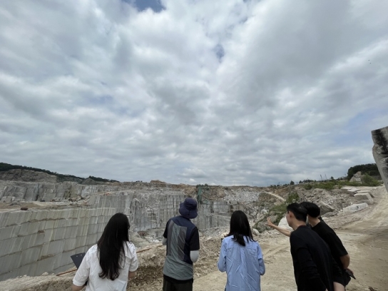 석재산업 환경개선 사업 현장과 석재 원산지 표시 살핀다